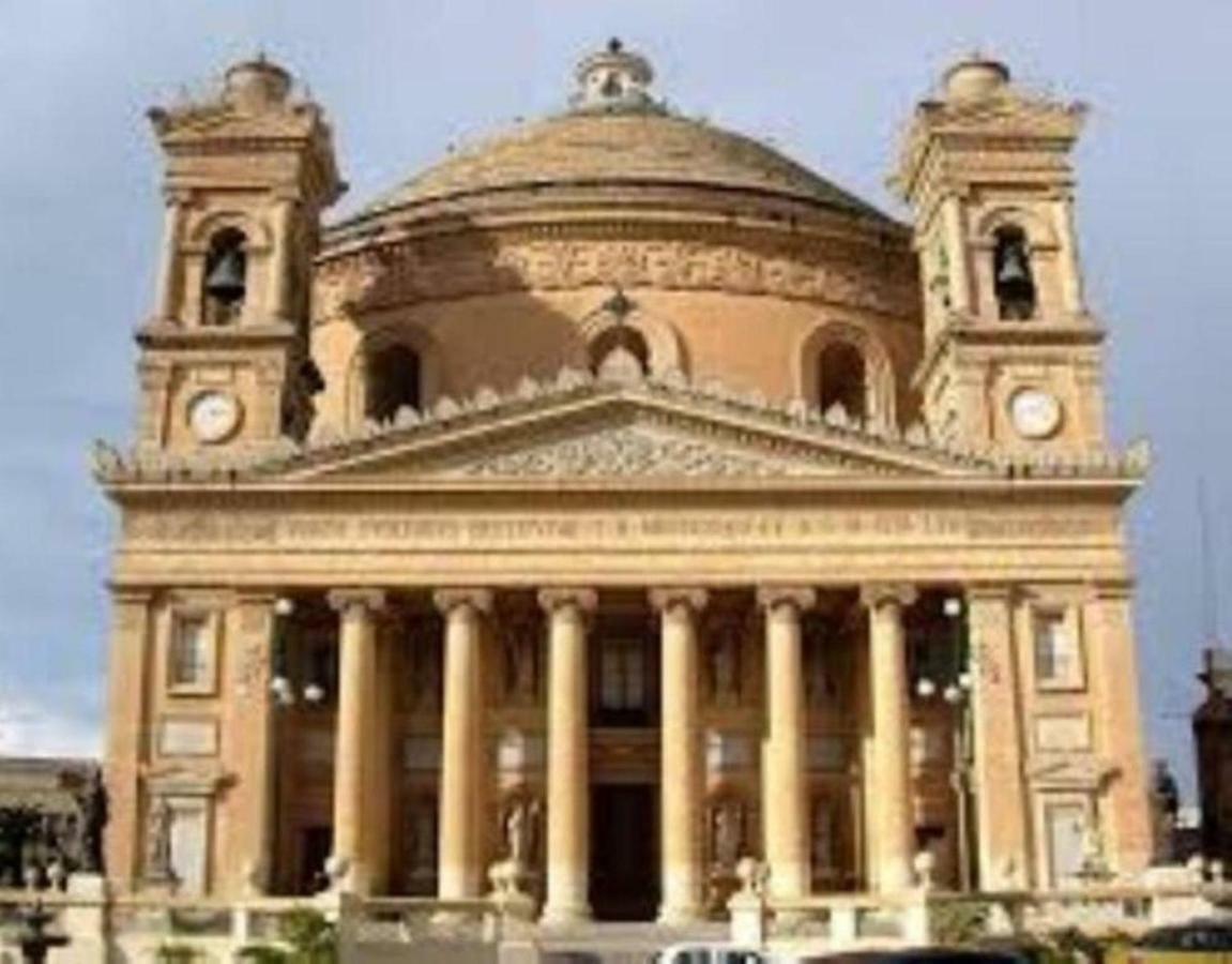 Malta Villa *